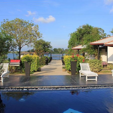 Flower Garden Lake Resort Tissamaharama Εξωτερικό φωτογραφία