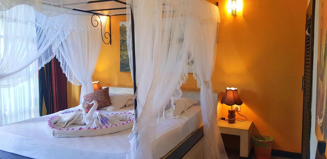 Flower Garden Lake Resort Tissamaharama Εξωτερικό φωτογραφία
