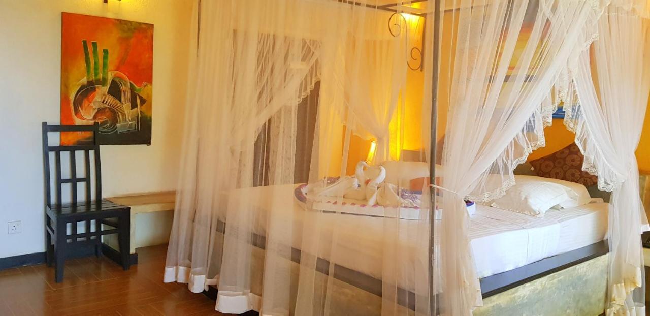 Flower Garden Lake Resort Tissamaharama Εξωτερικό φωτογραφία